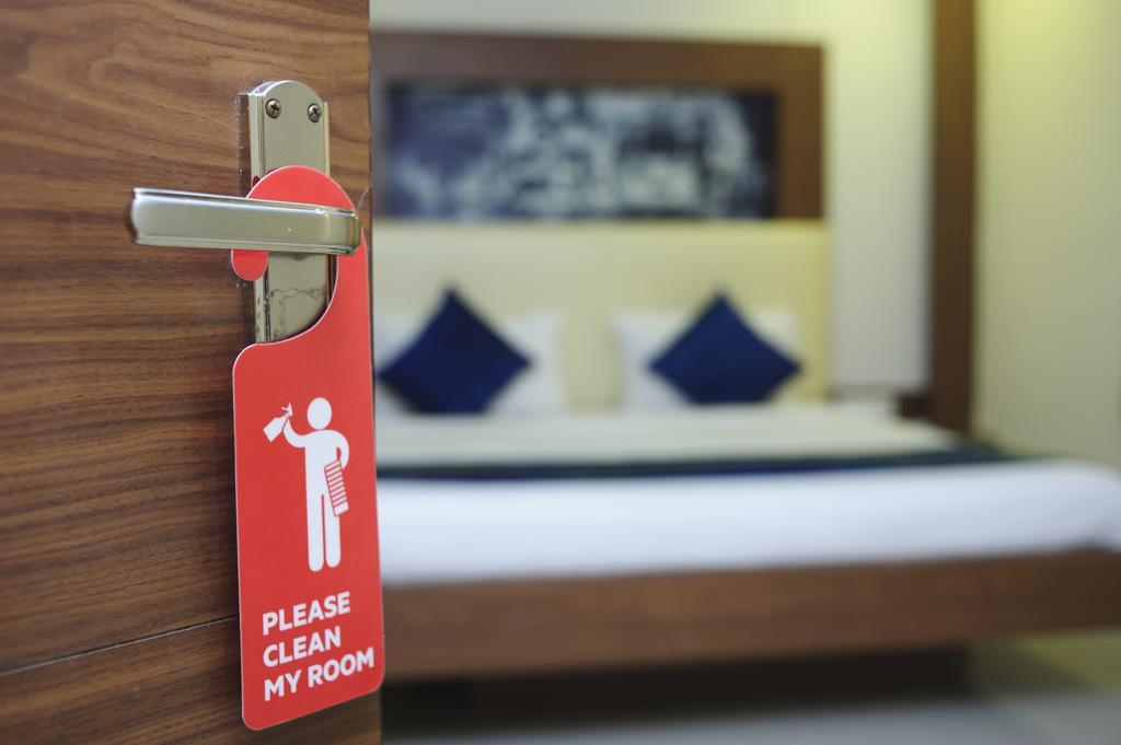 Oyo 460 Hotel Ivory Residency Calcutta Extérieur photo