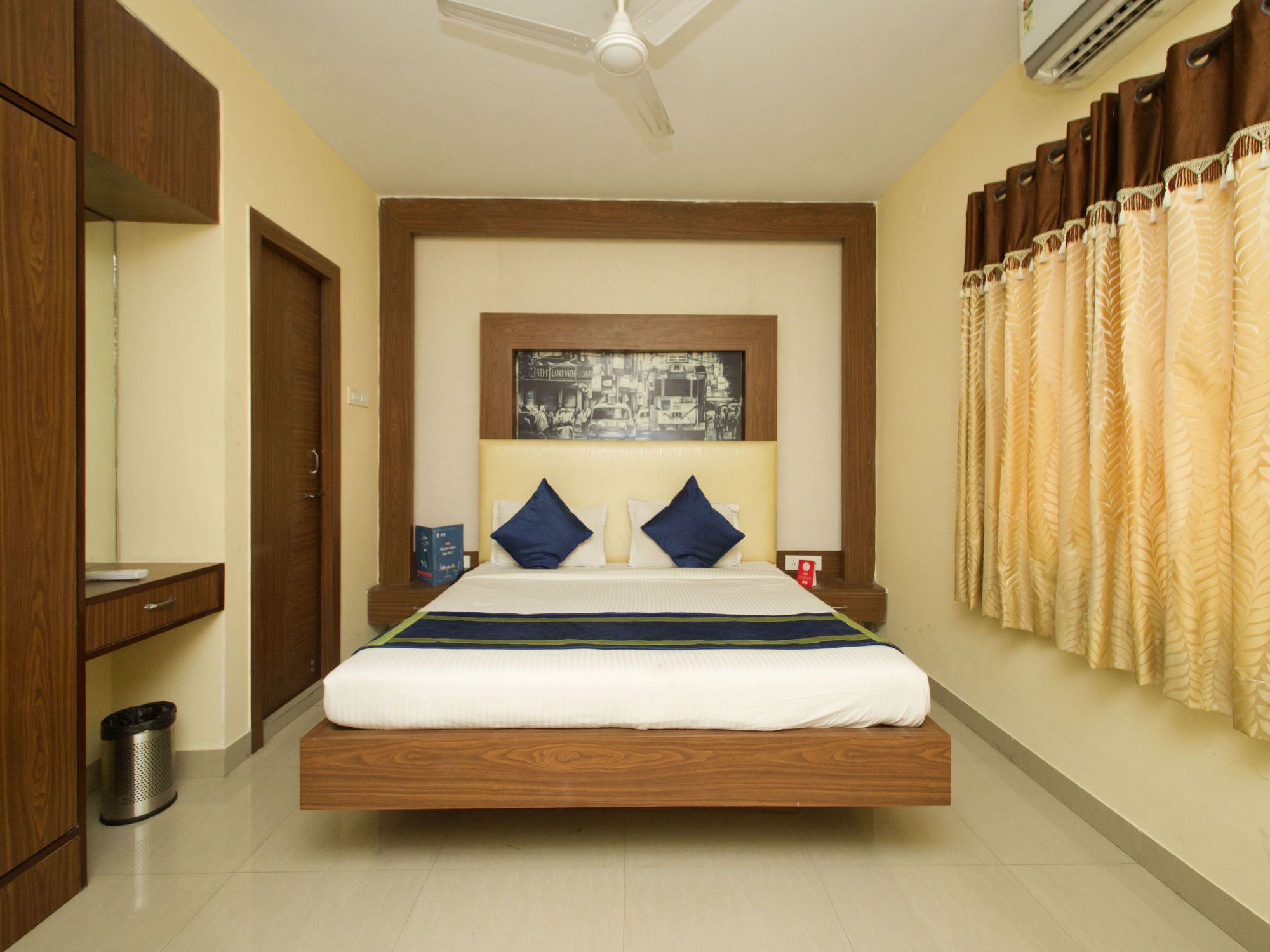 Oyo 460 Hotel Ivory Residency Calcutta Extérieur photo